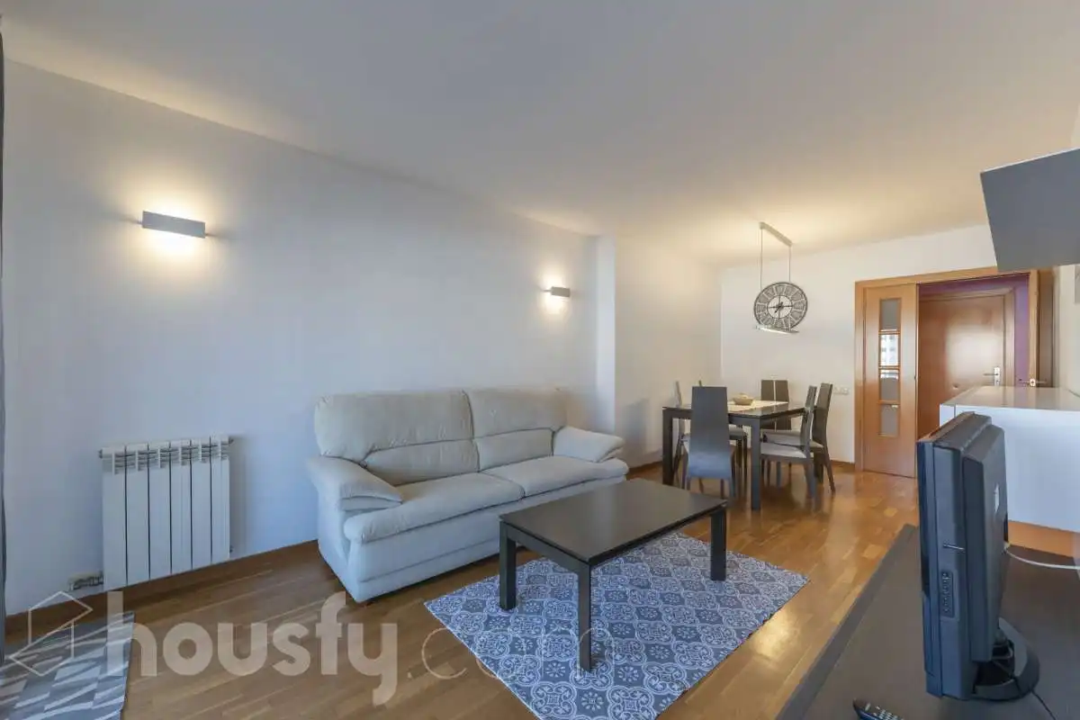 Living room of Flat for rent in Mataró  with Air Conditioner, Heating and Parquet flooring