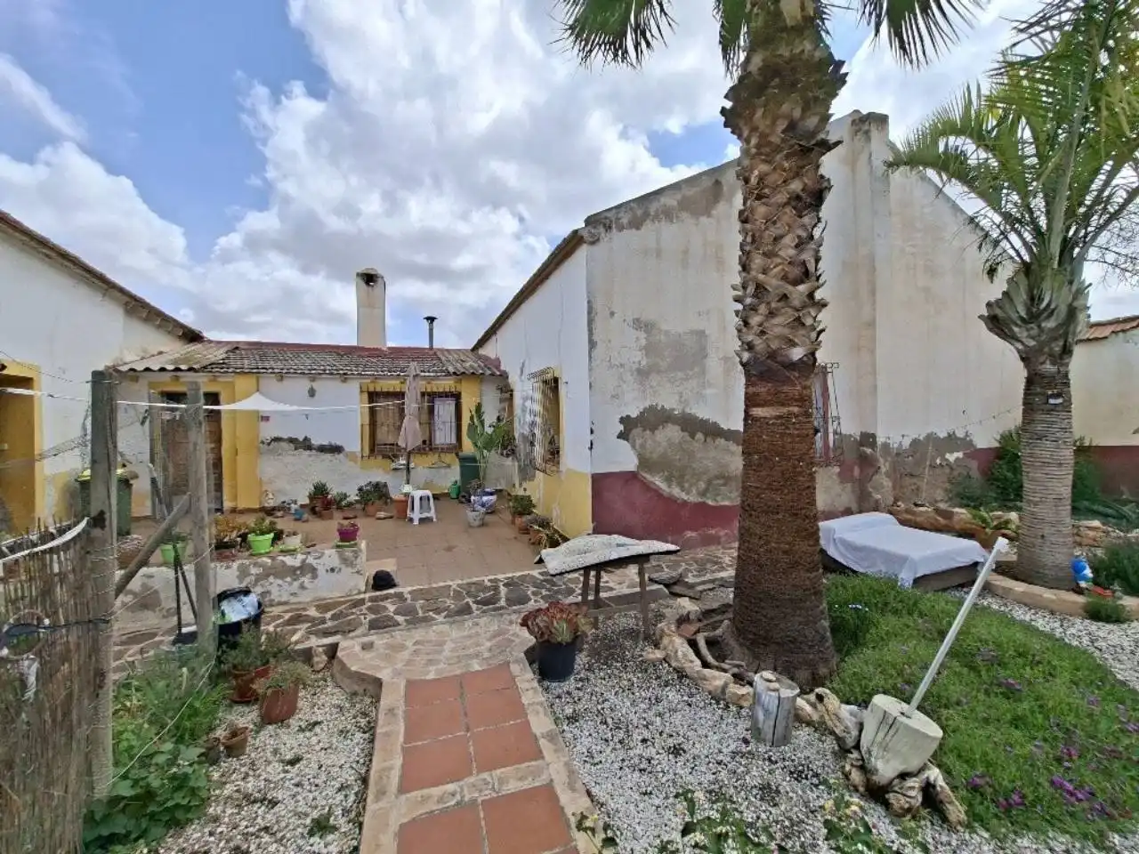 Vista exterior de Casa o xalet en venda en Cartagena amb Jardí privat