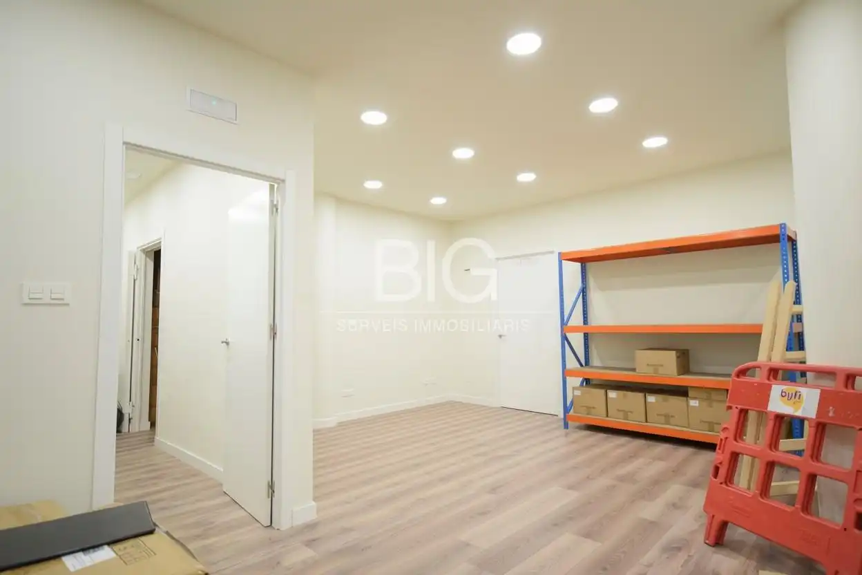 Office space with lift to rent in Pla d'en Boet, imagen 16
