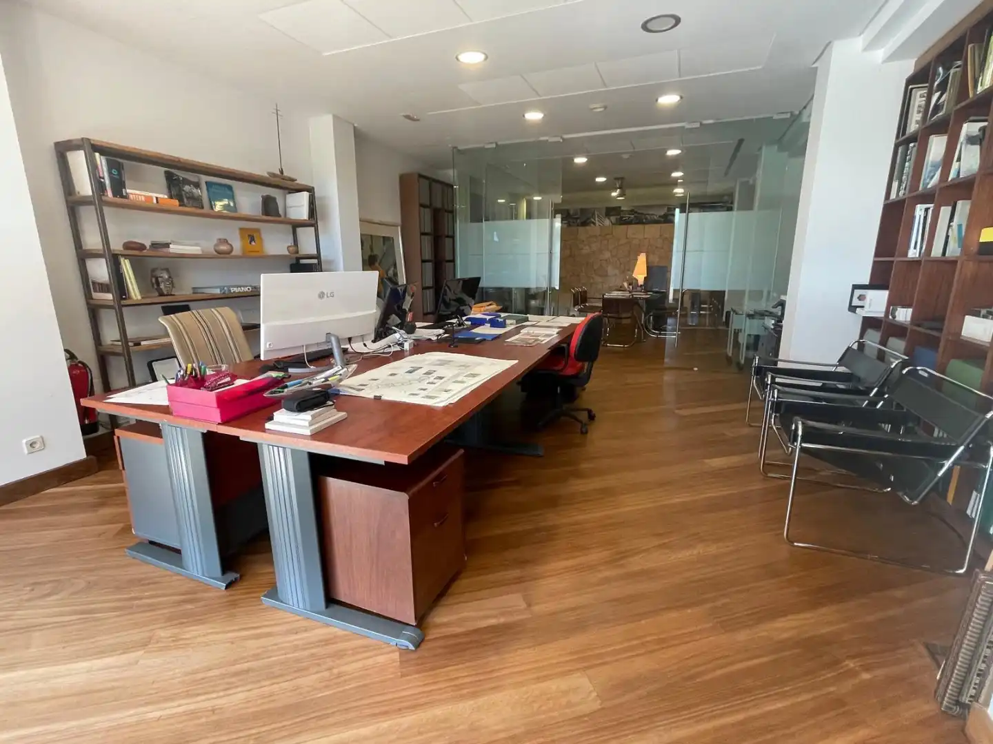 Büro zur Miete in Eivissa mit Klimaanlage, Heizung und Möbliert