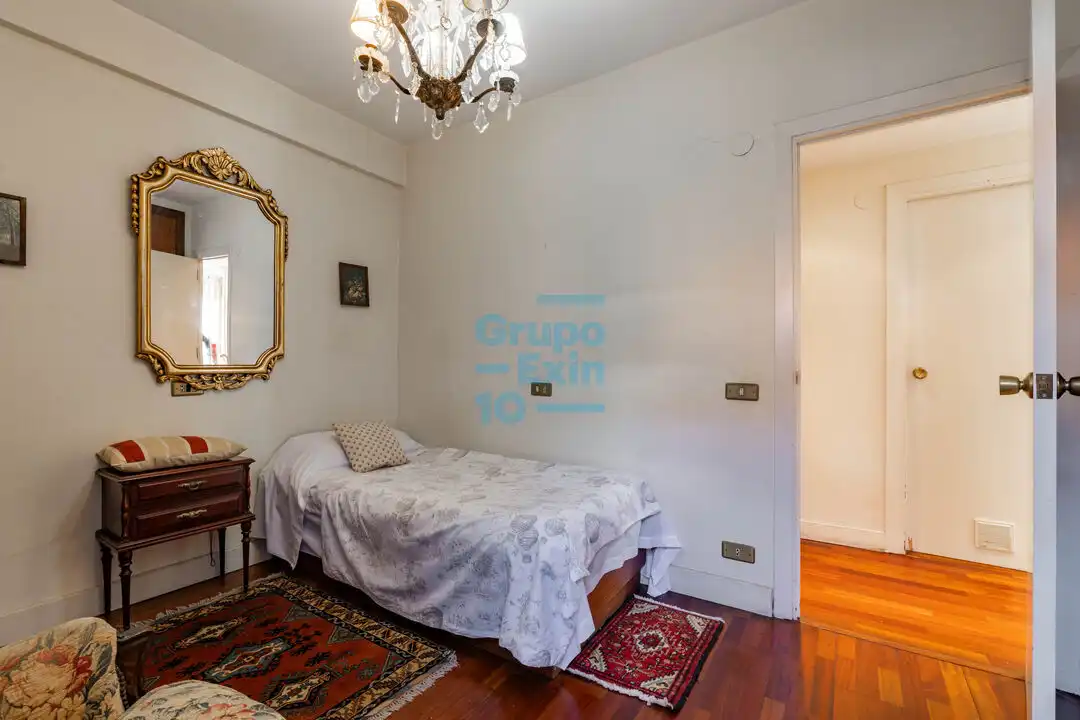 Bedroom of Flat for sale in Donostia - San Sebastián   with Heating and Storage room