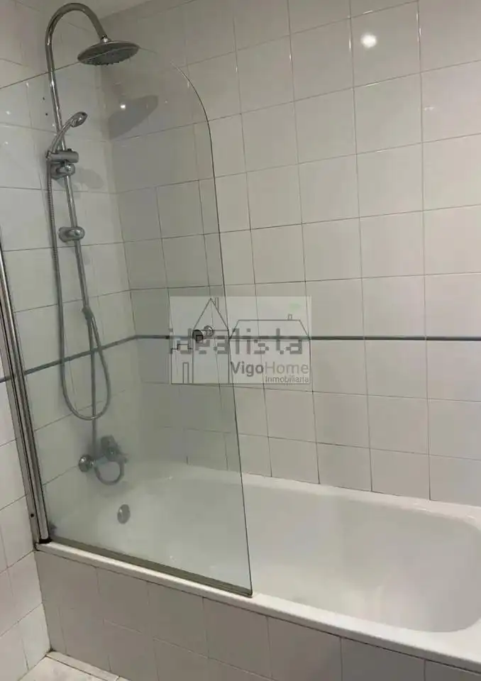 Bathroom of Flat for sale in Cangas   with Heating, Terrace and Storage room