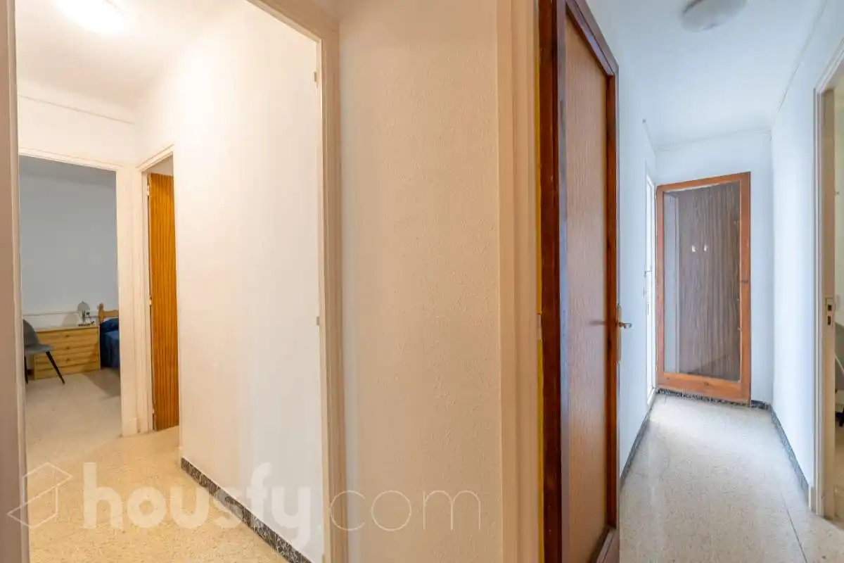 Piso en venta en Vilanova i la Geltrú con Calefacción, Terraza y Balcón