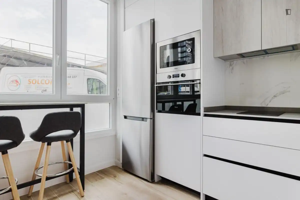 Cocina de Apartamento de alquiler en Madrid con Aire acondicionado, Calefacción y Amueblado