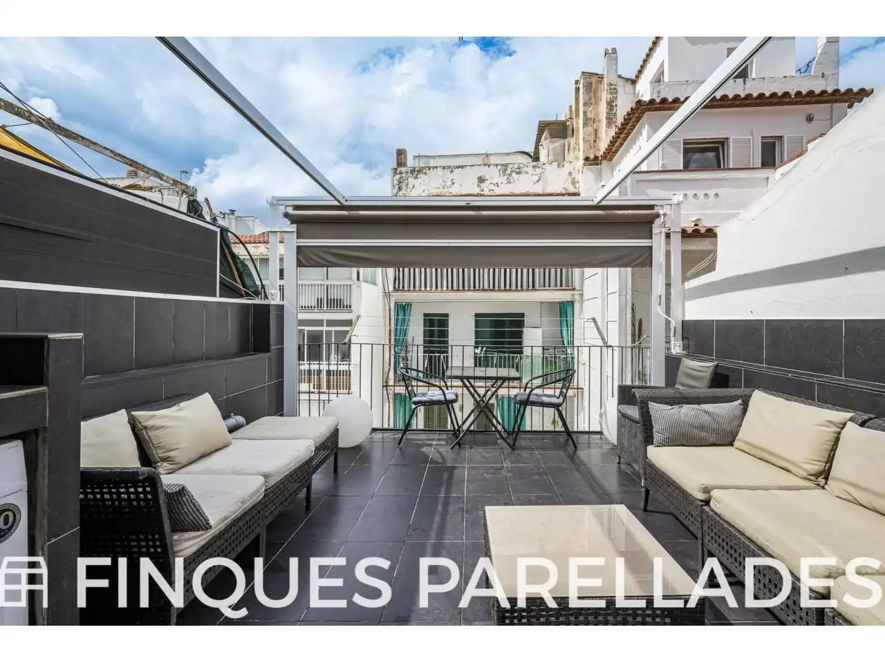 Appartement à vendre à Centre