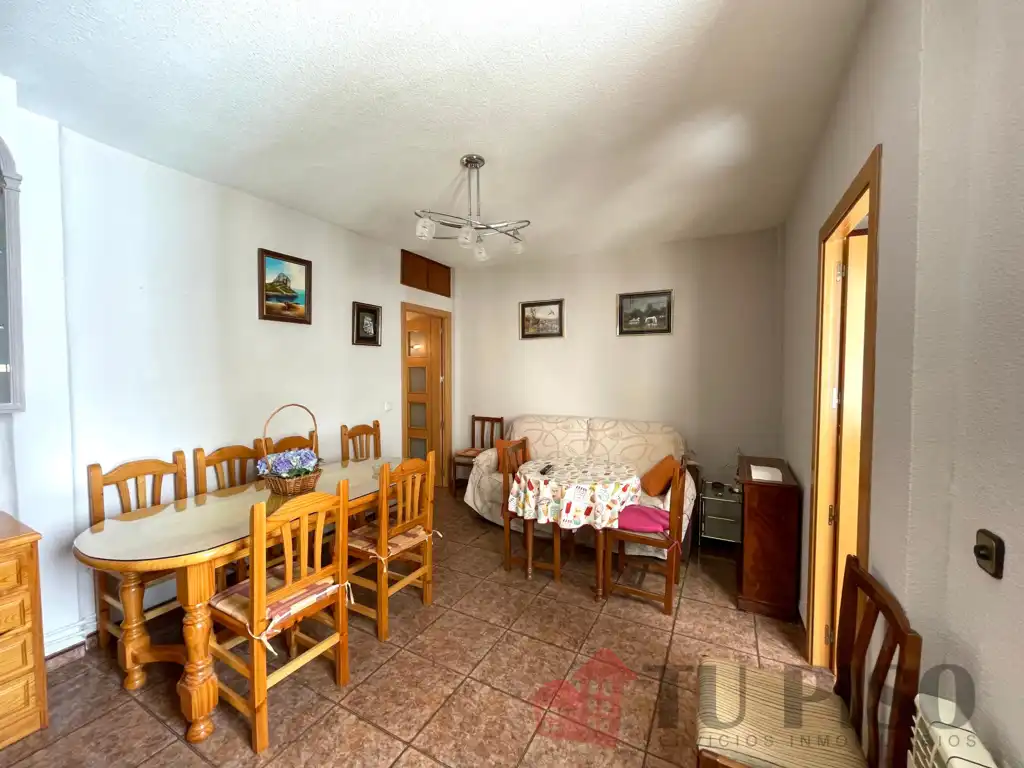 Sala de estar de Piso en venta en Madrid con Calefacción y Amueblado