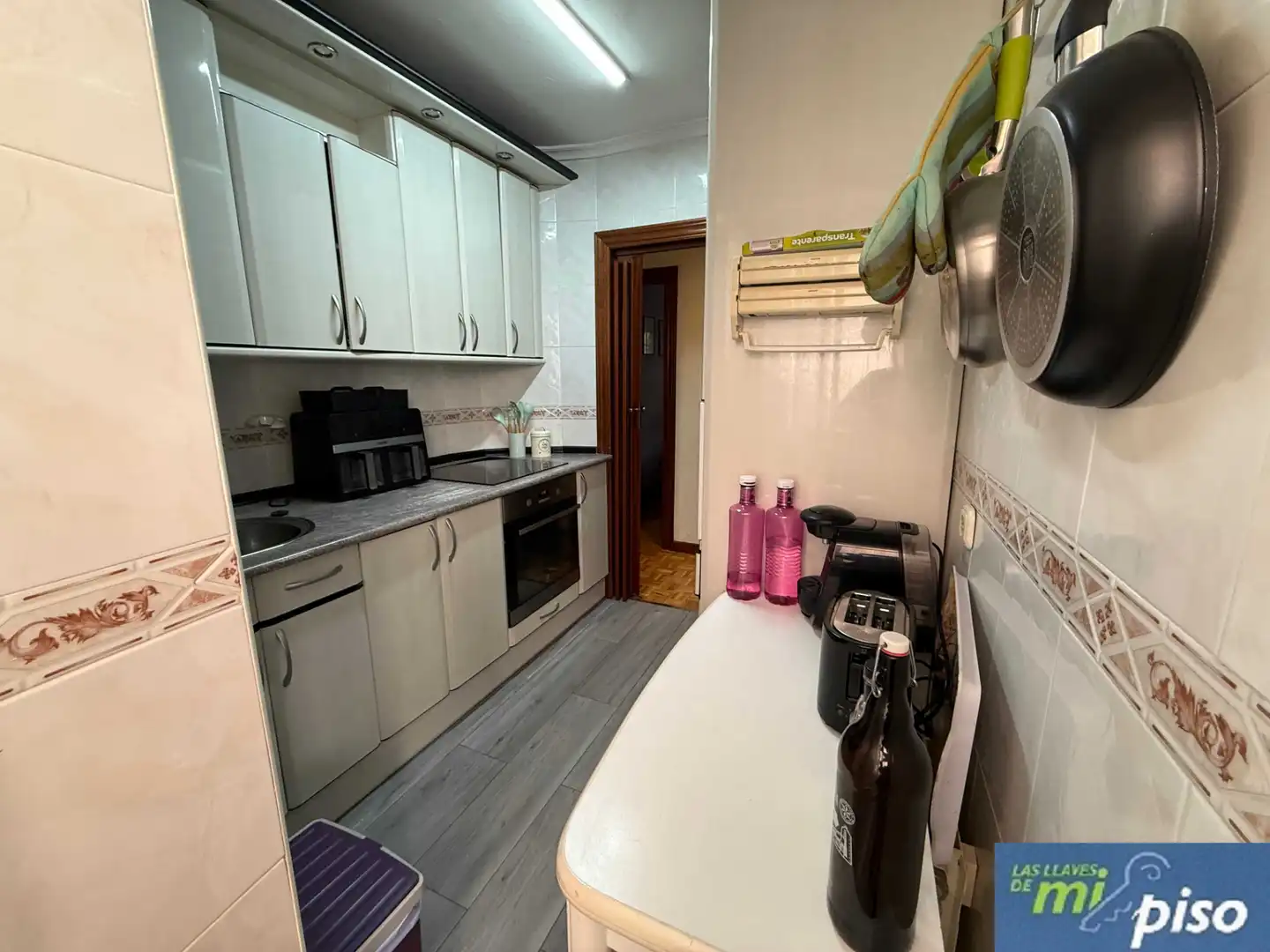 Kitchen of Flat for sale in Valladolid  with Heating, Parquet flooring and Furnished