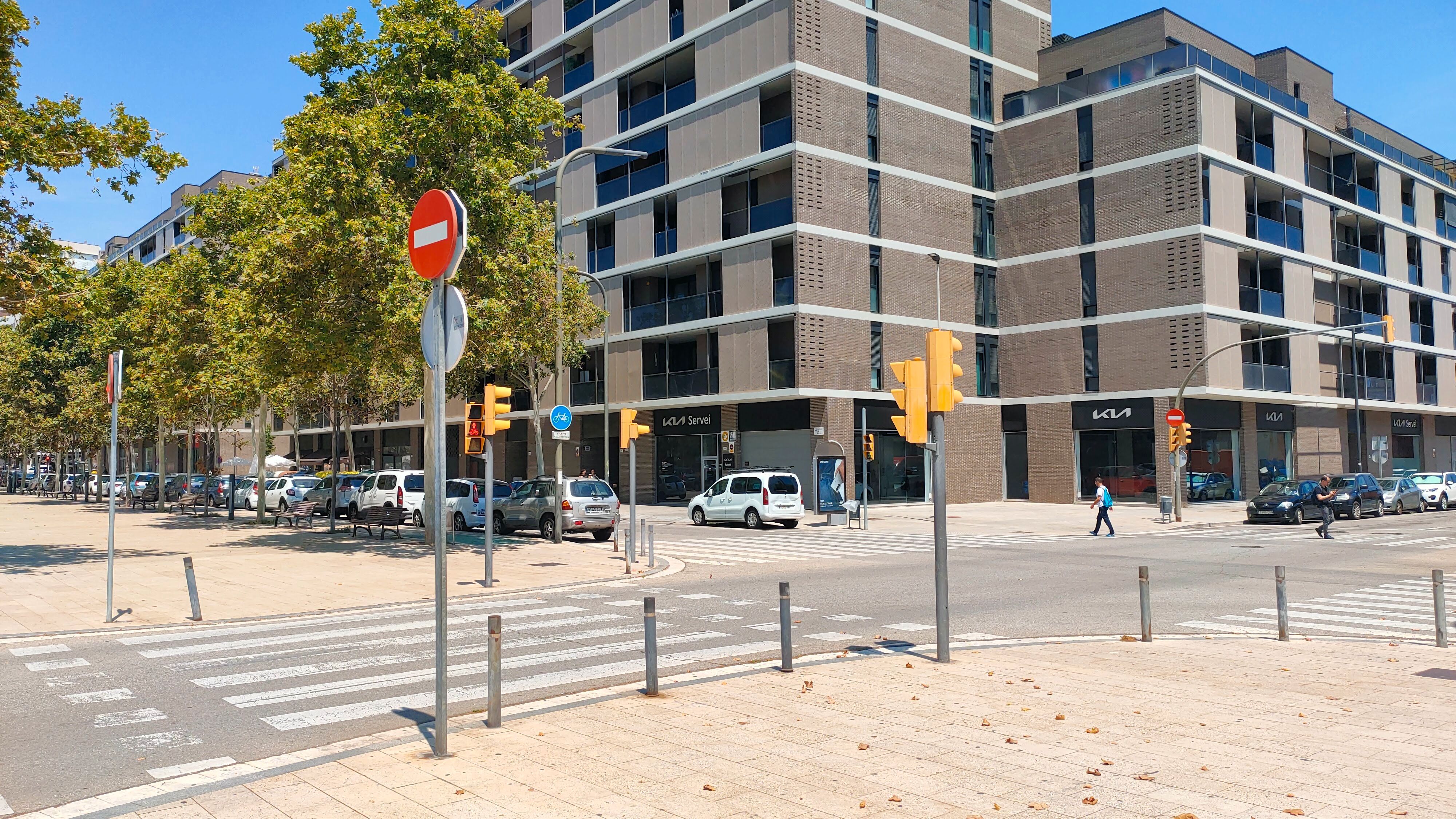 Local de lloguer a Rambla de la Marina, 494, Centre