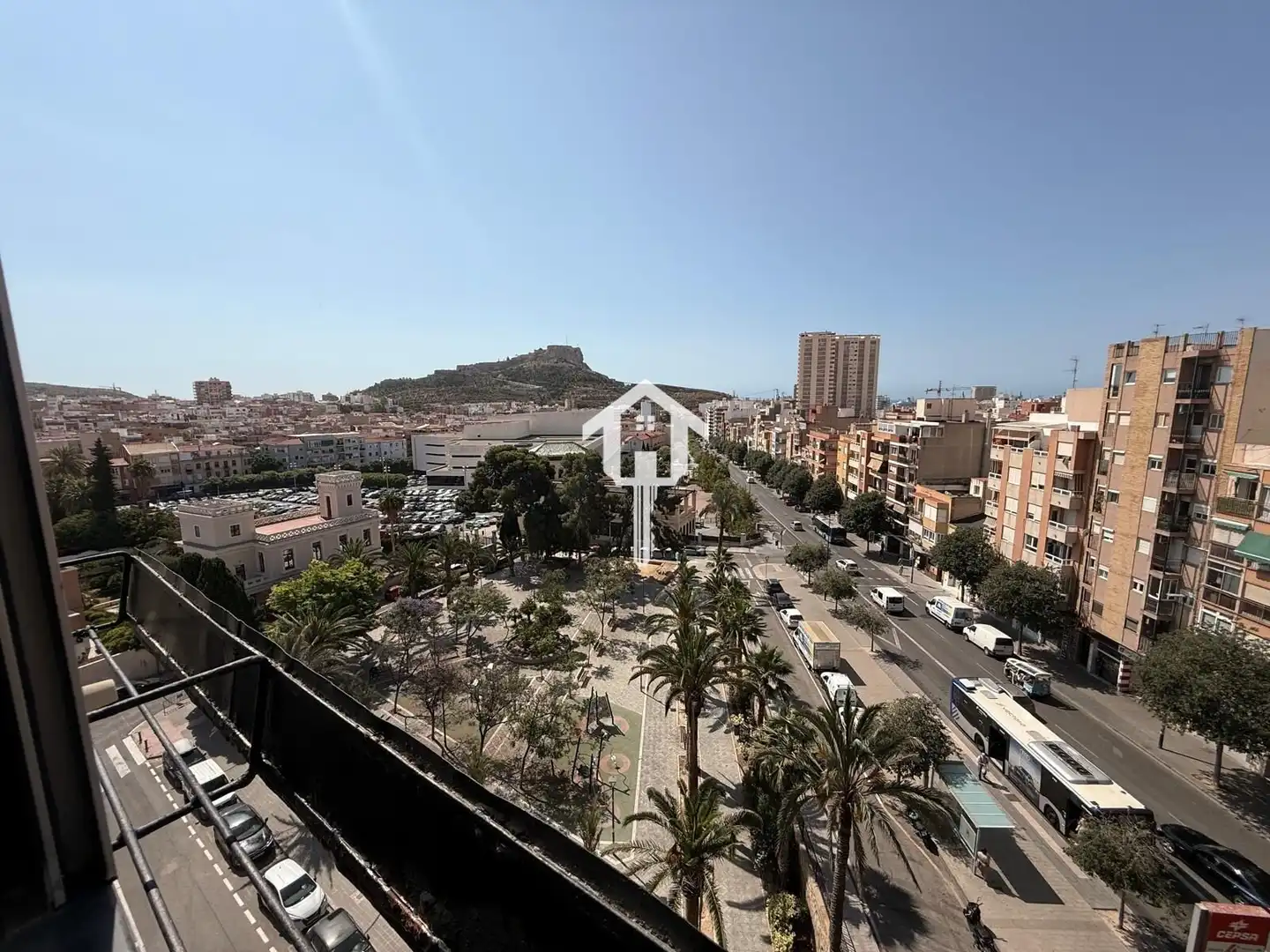 Vista exterior de Piso en venta en Alicante / Alacant con Amueblado