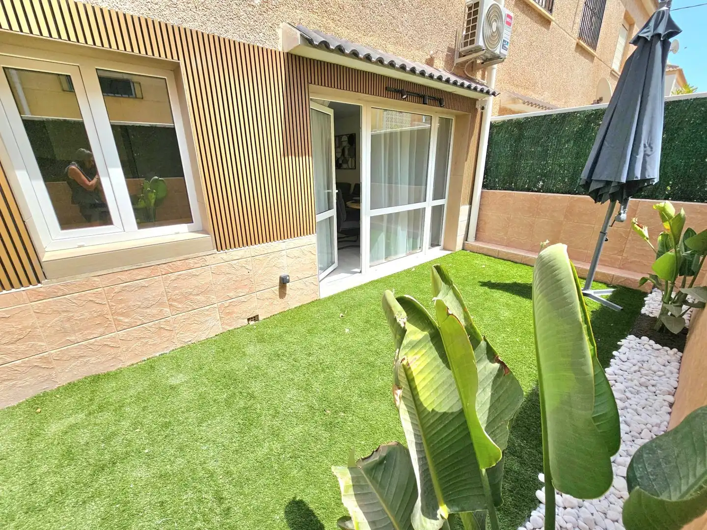 Jardí de Casa adosada en venda en Torrevieja amb Aire condicionat, Calefacció i Terrassa