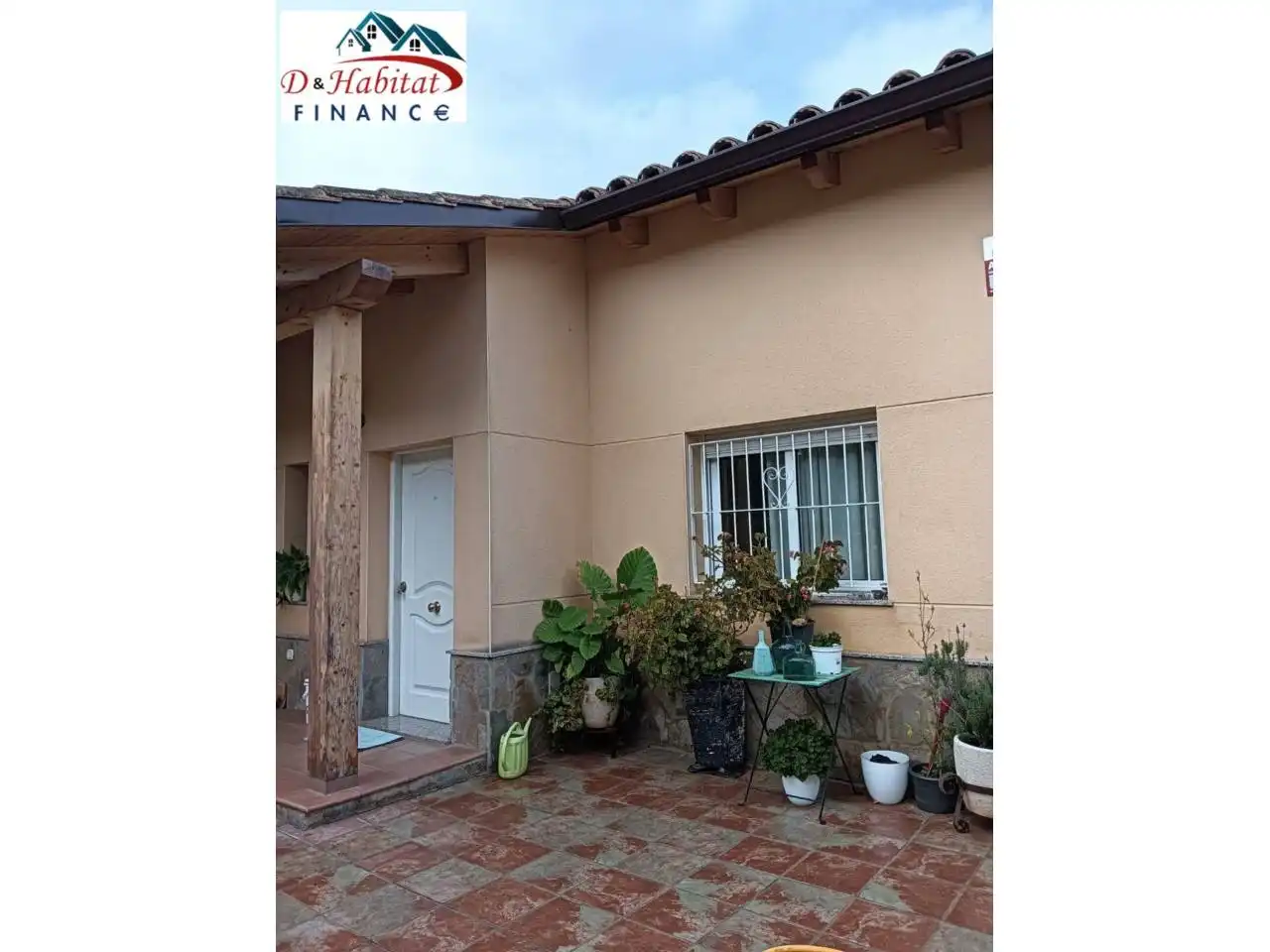 Exterior view of Houses for sale in Rubí  with Air Conditioner, Heating and Parquet flooring