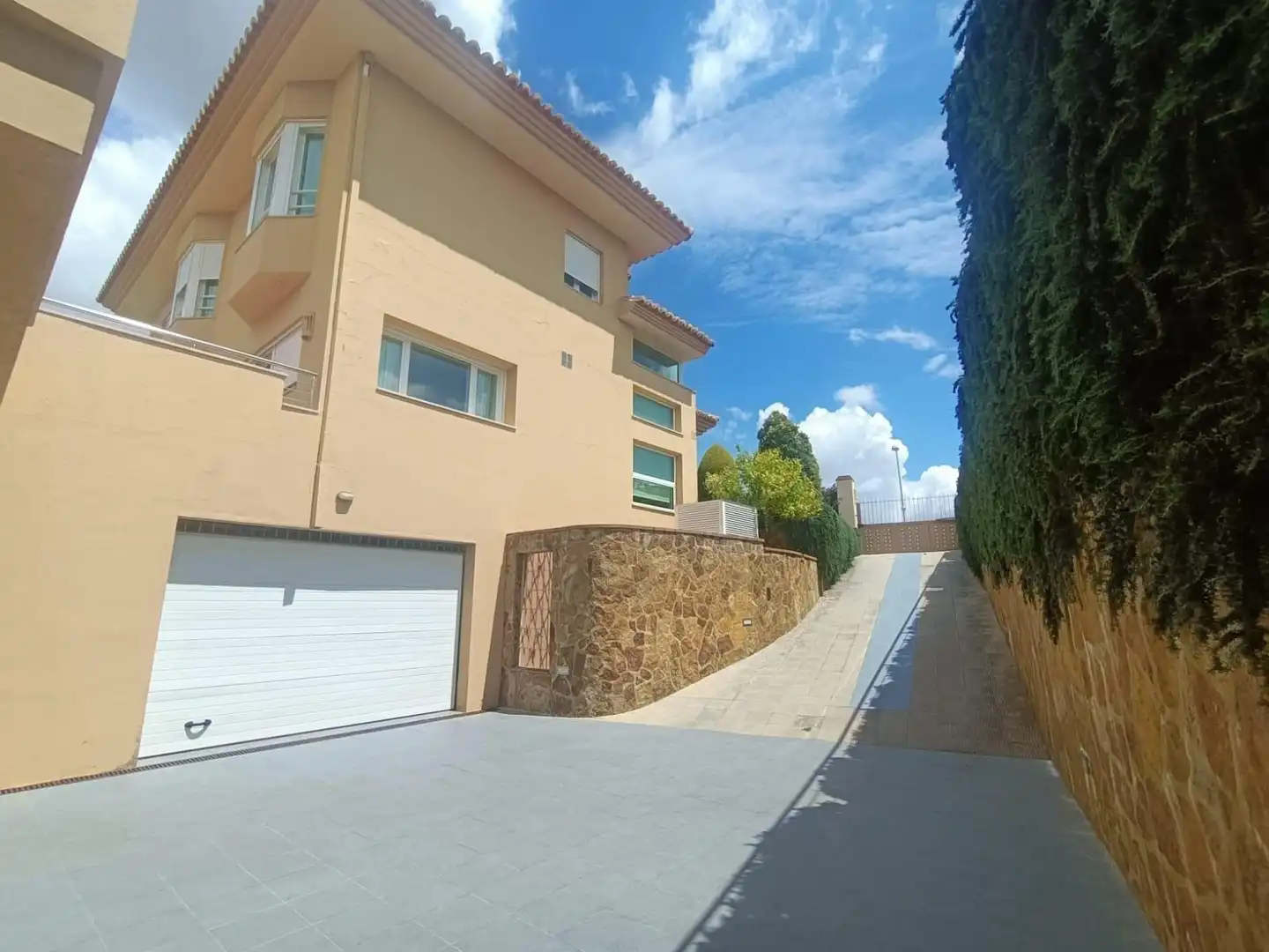 Exterior view of Houses for sale in Antequera  with Air Conditioner, Heating and Private garden