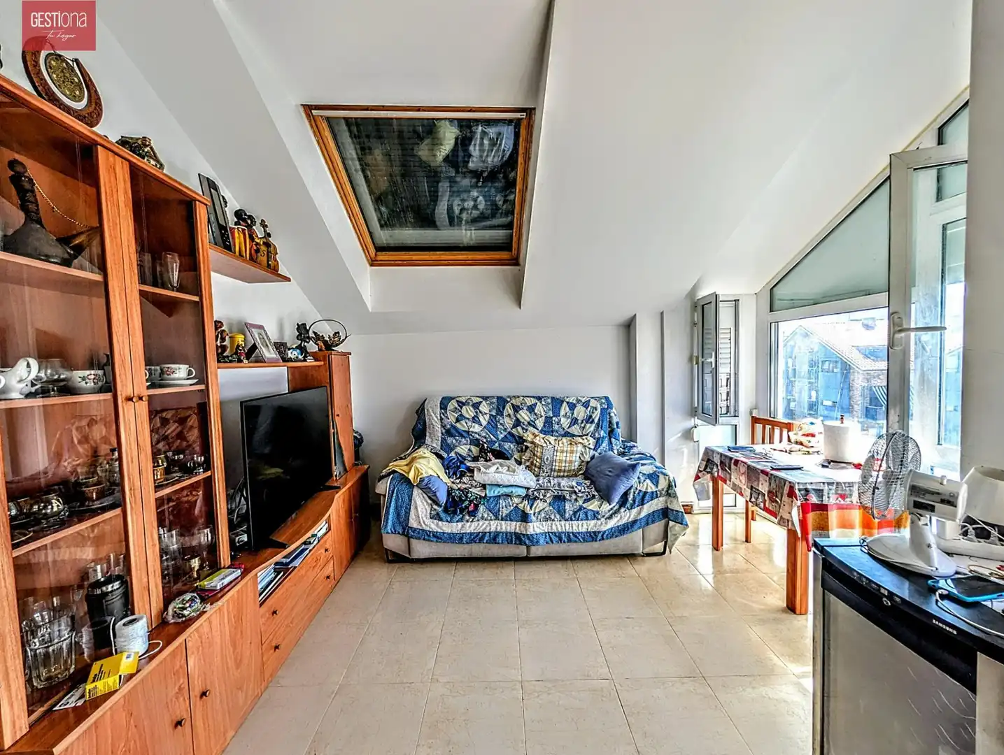 Sala de estar de Ático en venta en Noja con Calefacción, Terraza y Piscina comunitaria