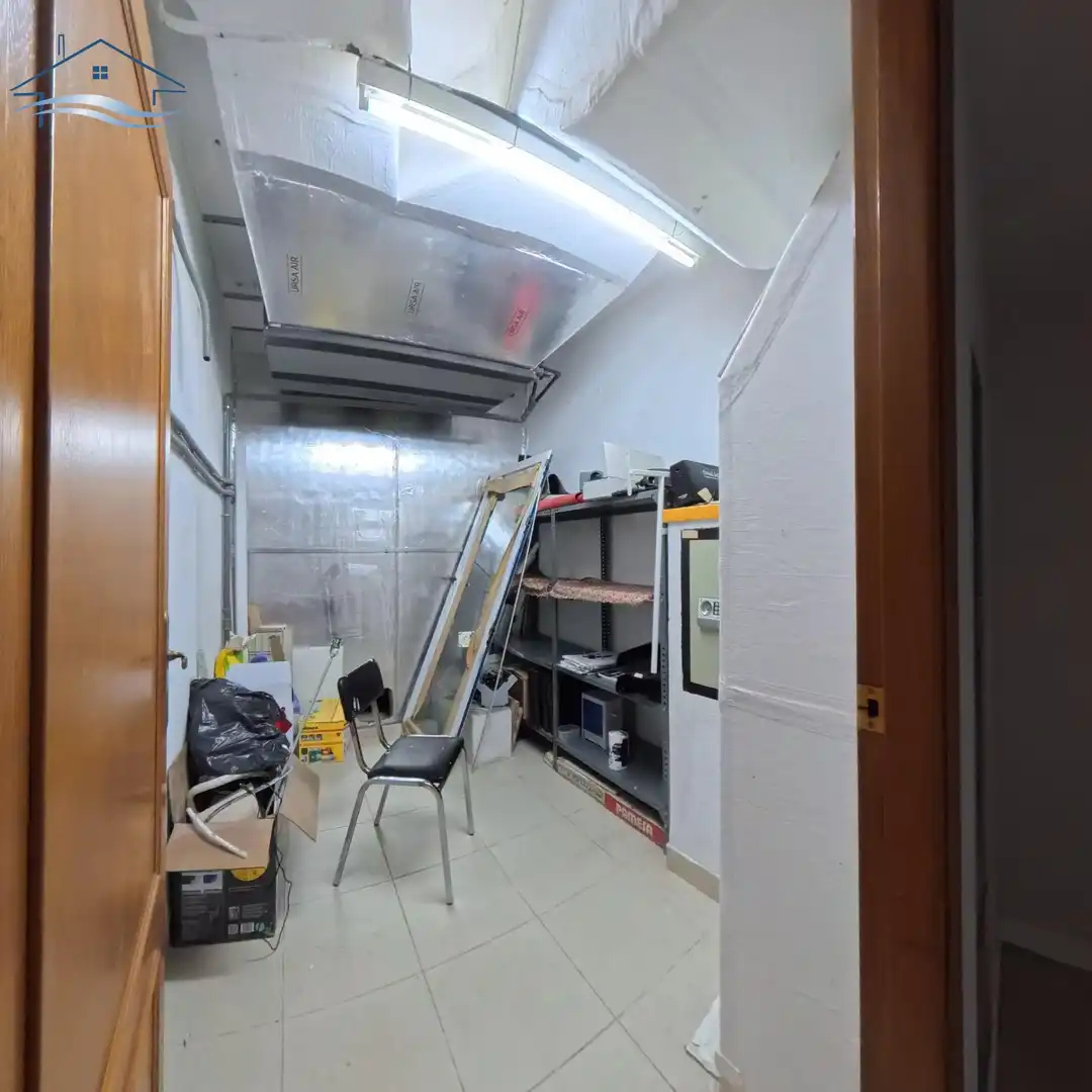 Büro zur Miete in Alicante / Alacant mit Klimaanlage und Heizung
