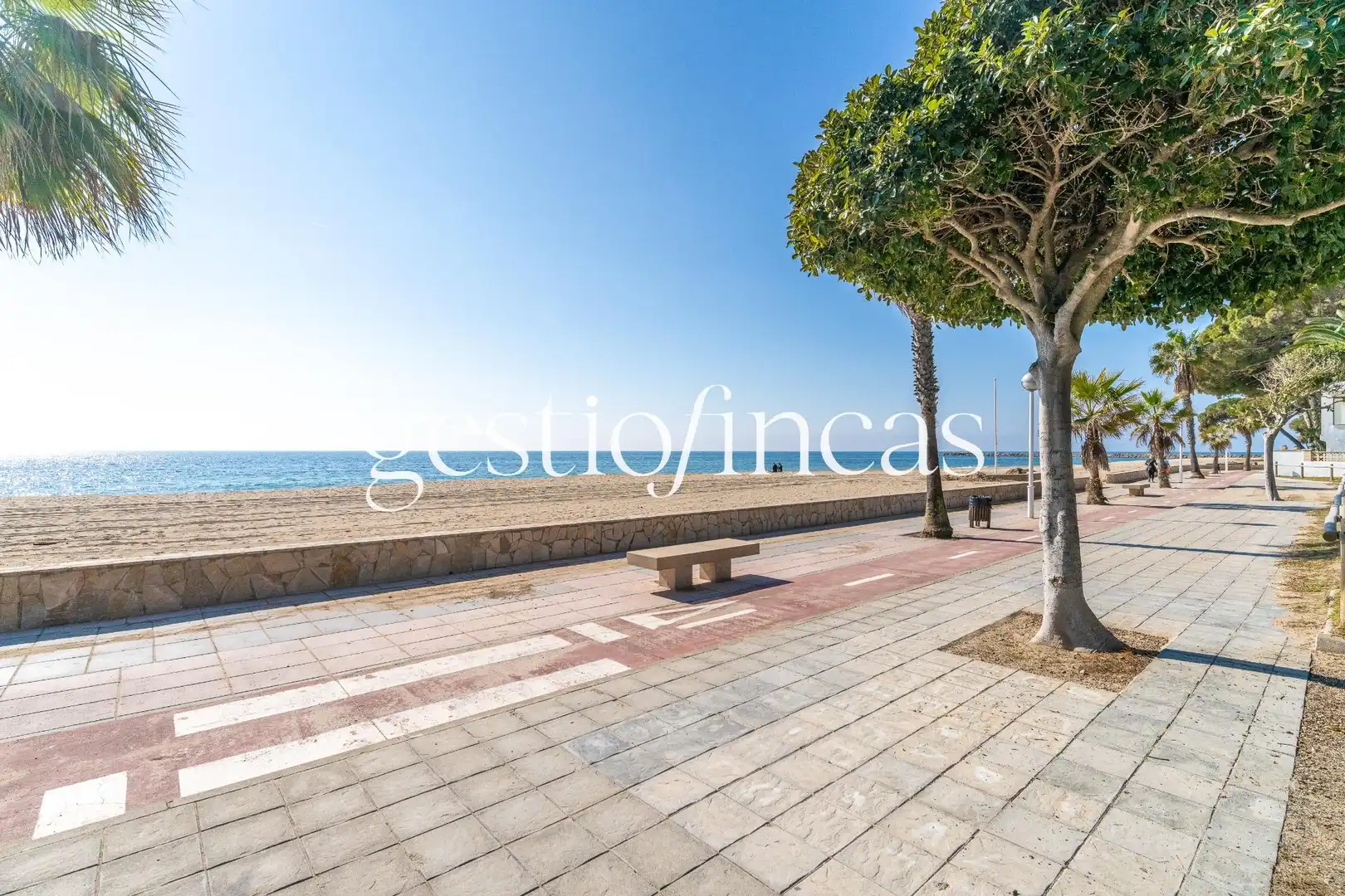 Außenansicht von Wohnung zum Verkauf in Cambrils mit Heizung, Terrasse und Abstellraum