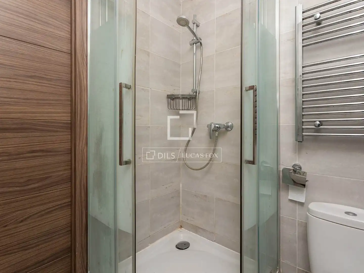 Baño de Piso en venta en Barcelona con Calefacción, Parquet y Amueblado
