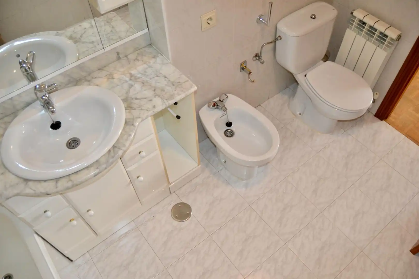 Baño de Piso en venta en  Pamplona / Iruña con Parquet y Trastero