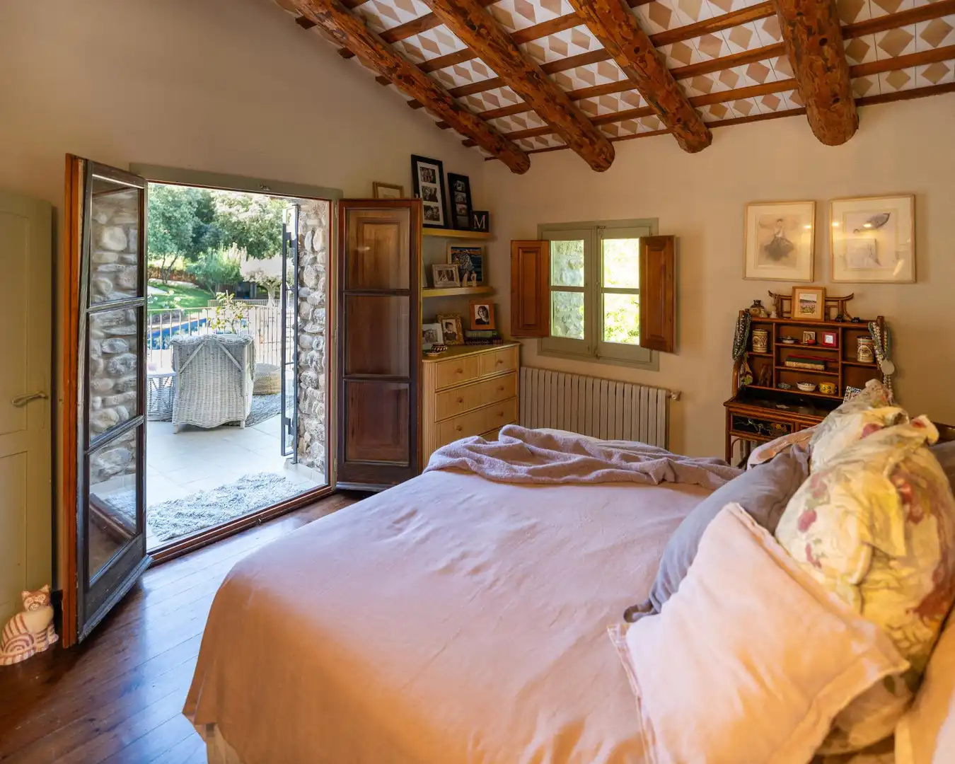 Habitación de Finca rústica en venta en Esponellà con Calefacción, Jardín privado y Terraza