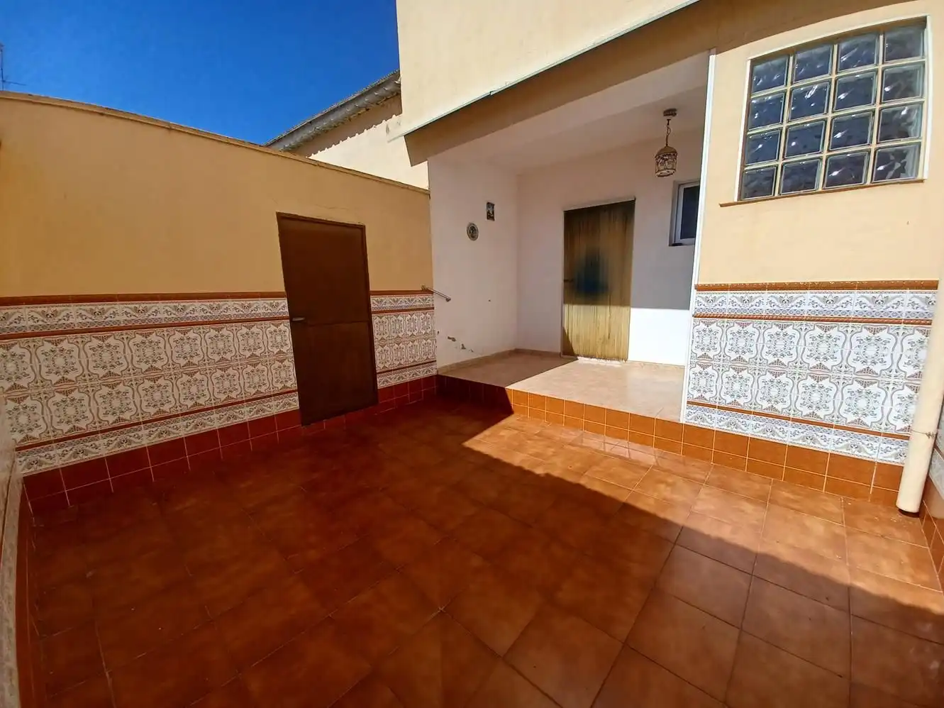 Exterior view of Houses for sale in Villalgordo del Júcar  with Air Conditioner, Heating and Furnished