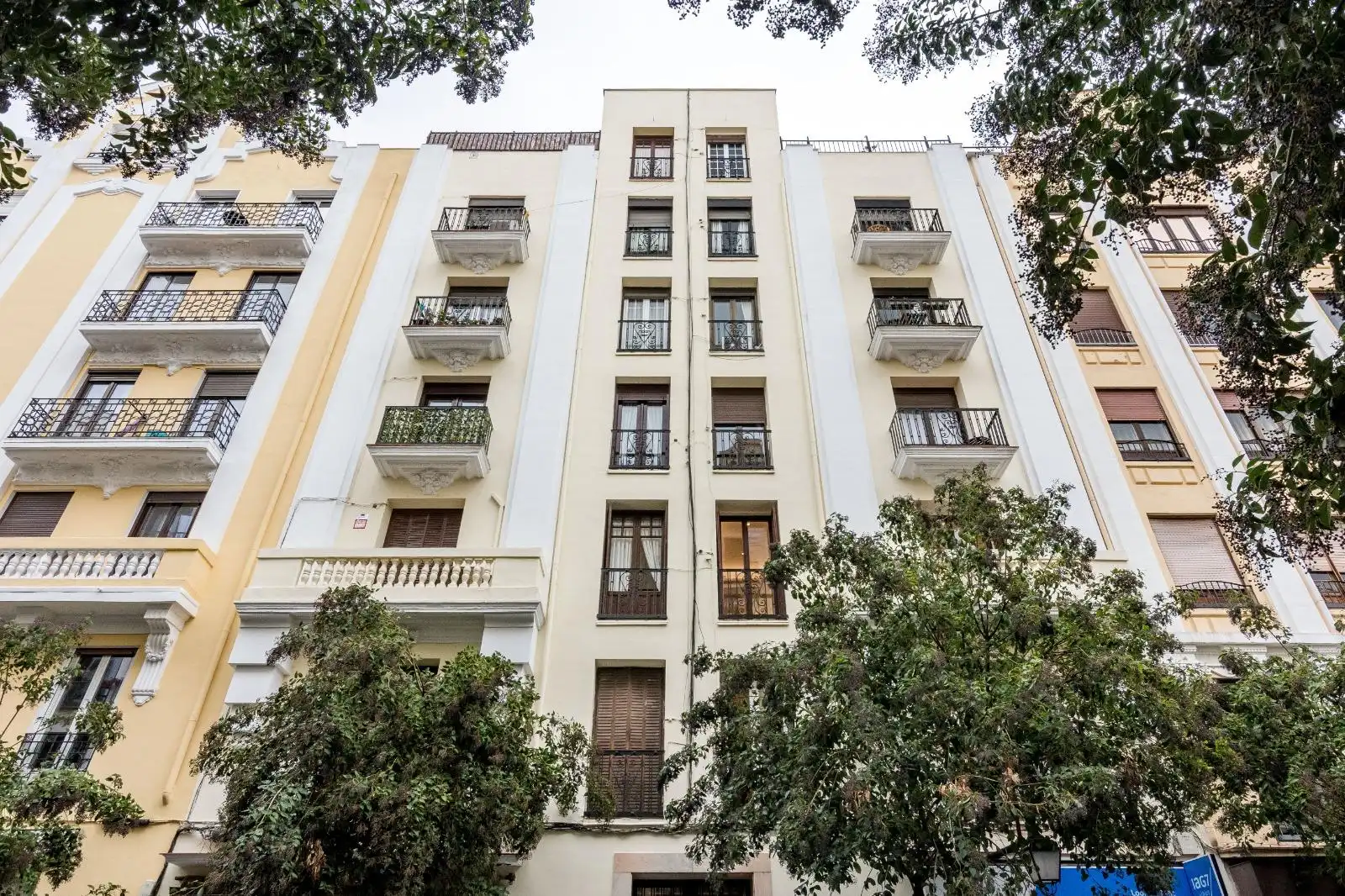 Exterior view of Flat for sale in Madrid  with Air Conditioner, Heating and Terrace
