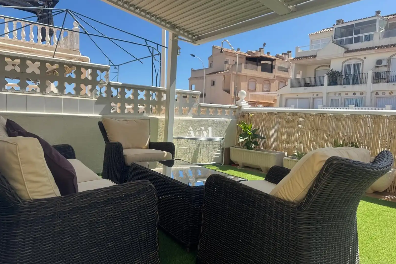 Terraza de Casa adosada de alquiler en Santa Pola con Calefacción, Terraza y Piscina