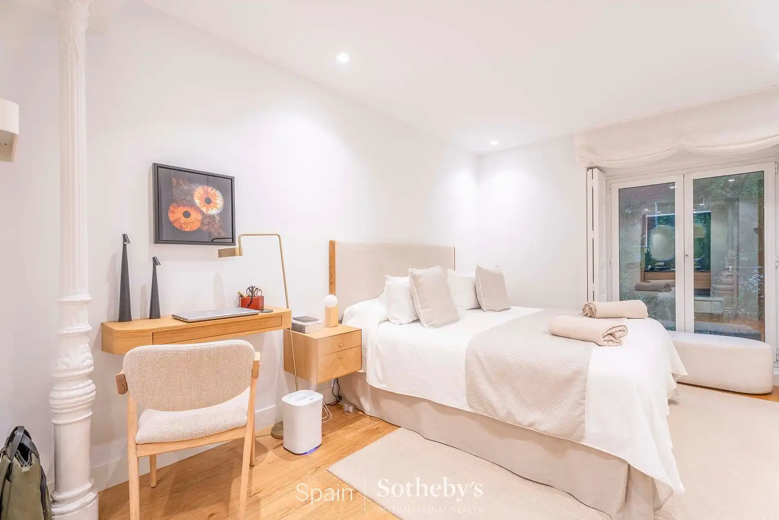 Dormitori de Apartament en venda en Madrid amb Aire condicionat i Calefacció