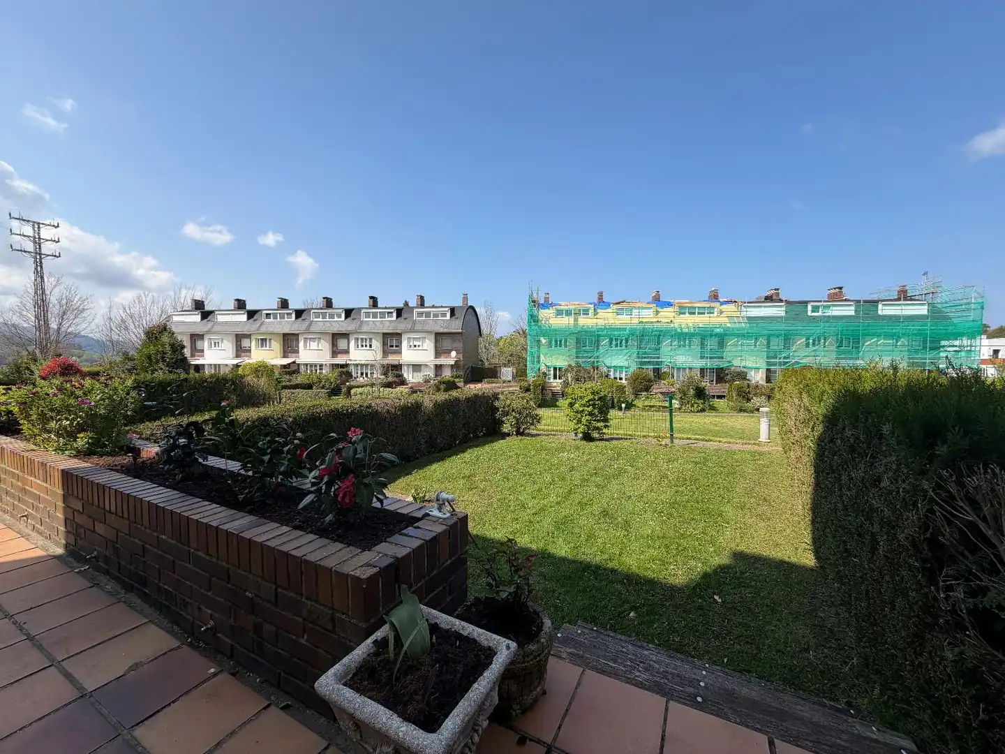 Jardín de Casa adosada en venta en Lasarte-Oria con Calefacción, Jardín privado y Parquet