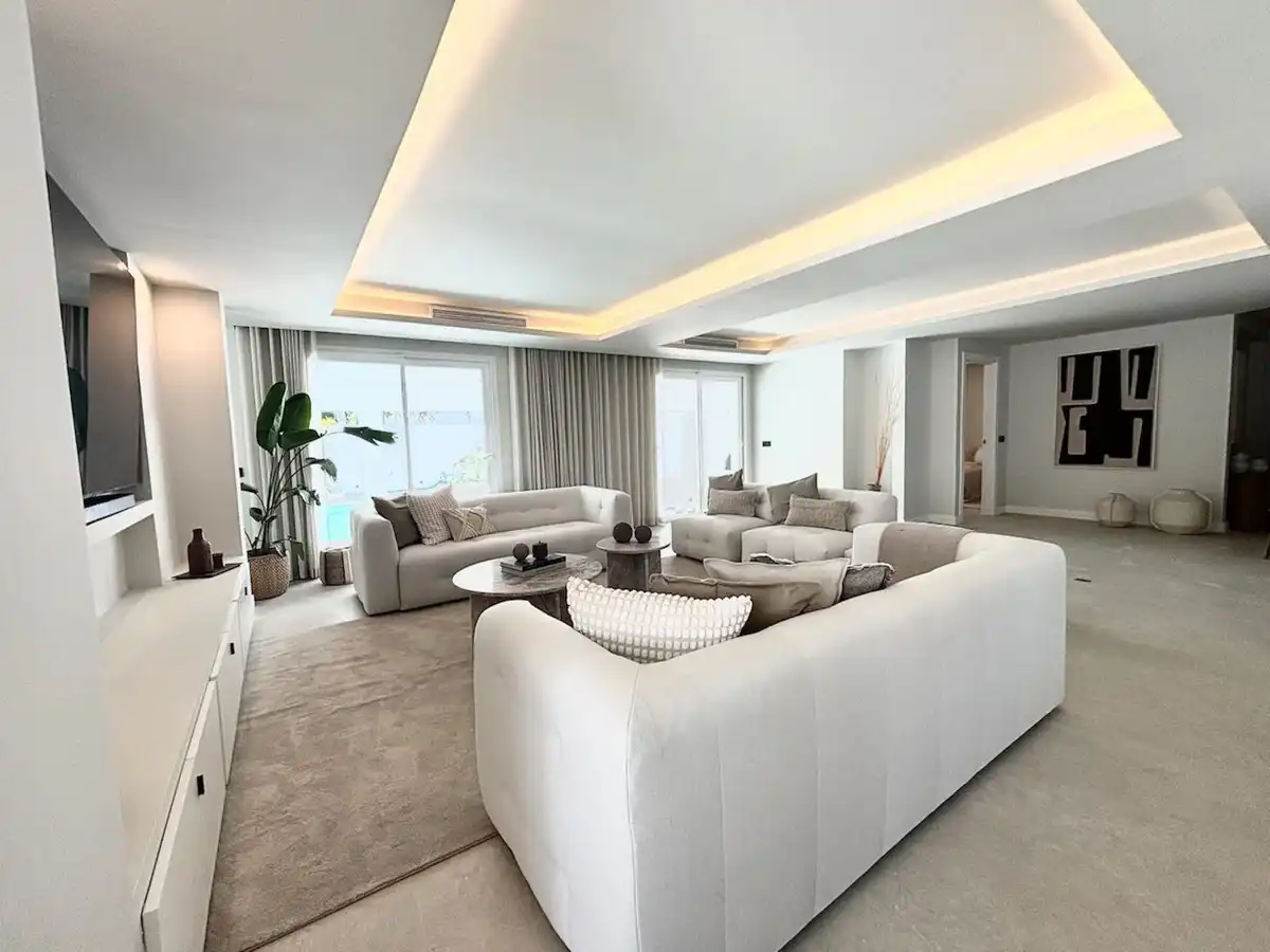 Villa mit Pool zur Miete in Milla de Oro, imagen 2