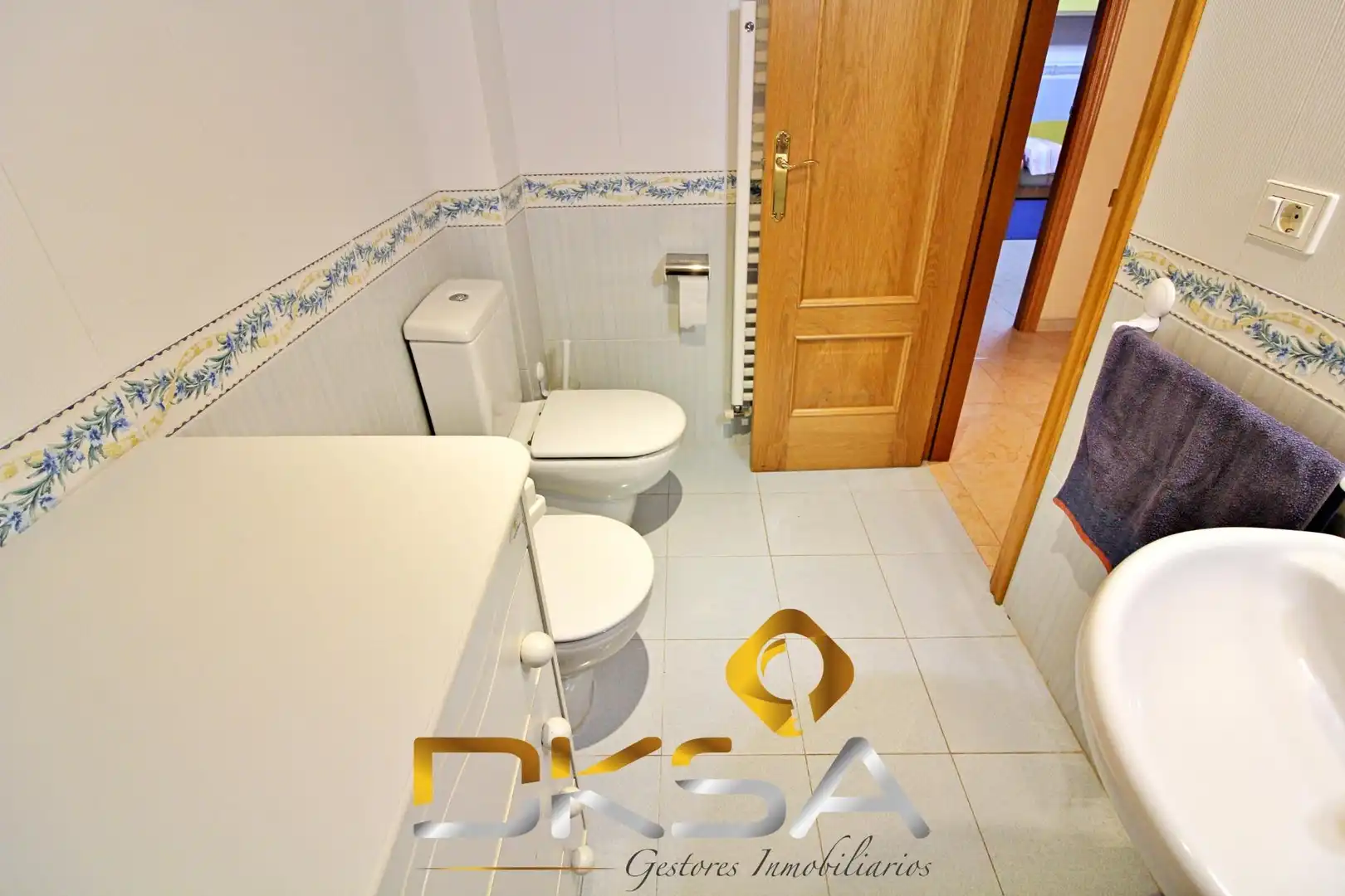 Bathroom of Duplexes for sale in L'Alcora  with Terrace, Storage room and Furnished