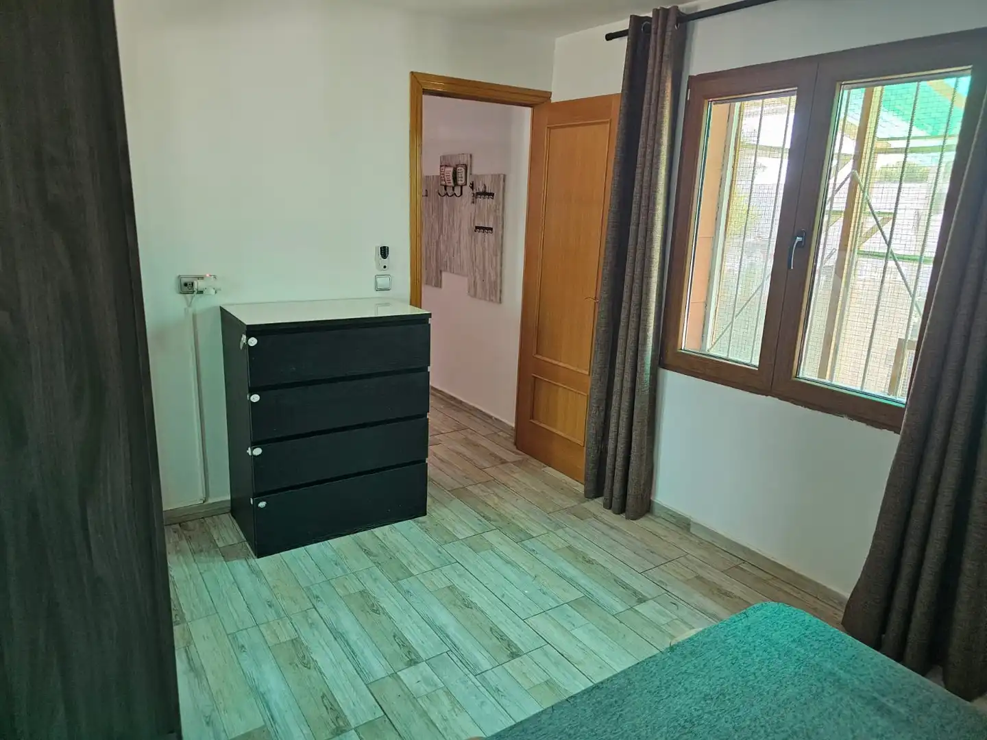 Habitación de Finca rústica en venta en Osera de Ebro con Calefacción, Terraza y Amueblado