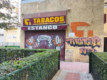 Business premises to rent in Calle Versalles