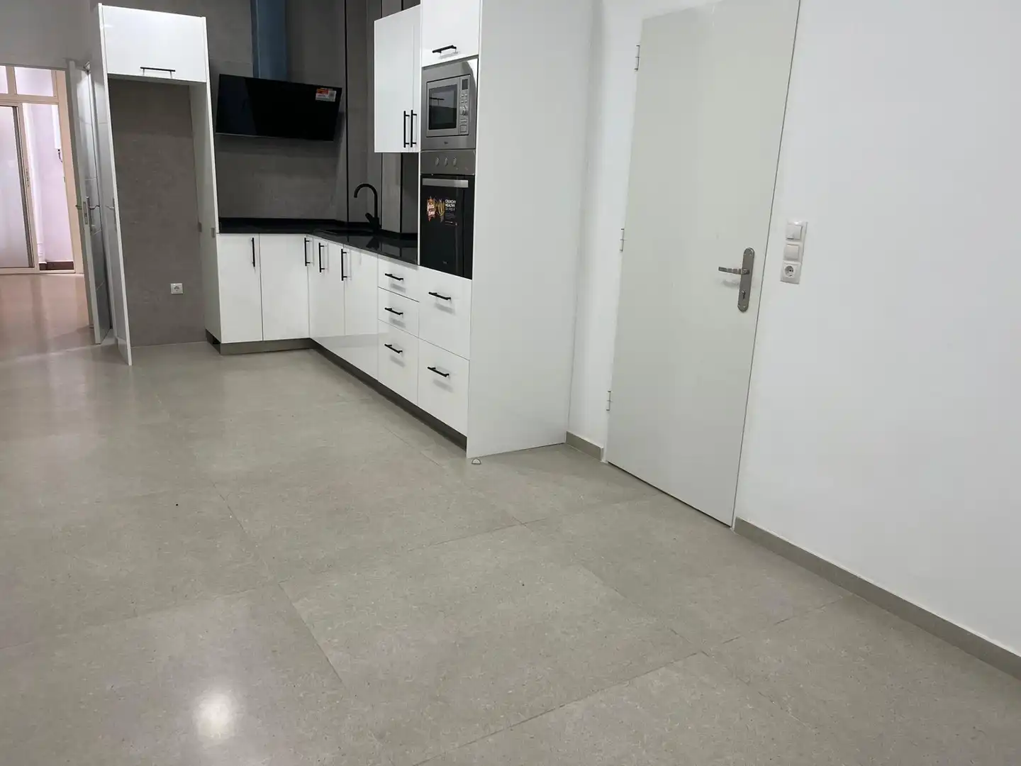 Kitchen of Flat for sale in Sabadell  with Air Conditioner and Heating