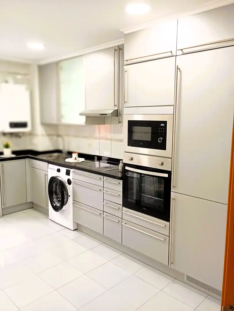 Wohnung zur Miete in Gijón - AVENIDA PRINCIPE DE ASTURIAS, 12, El Natahoyo