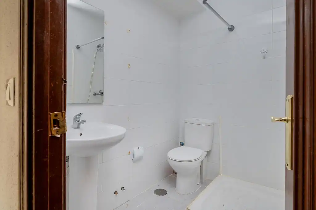 Badezimmer von Wohnung zum Verkauf in Getafe