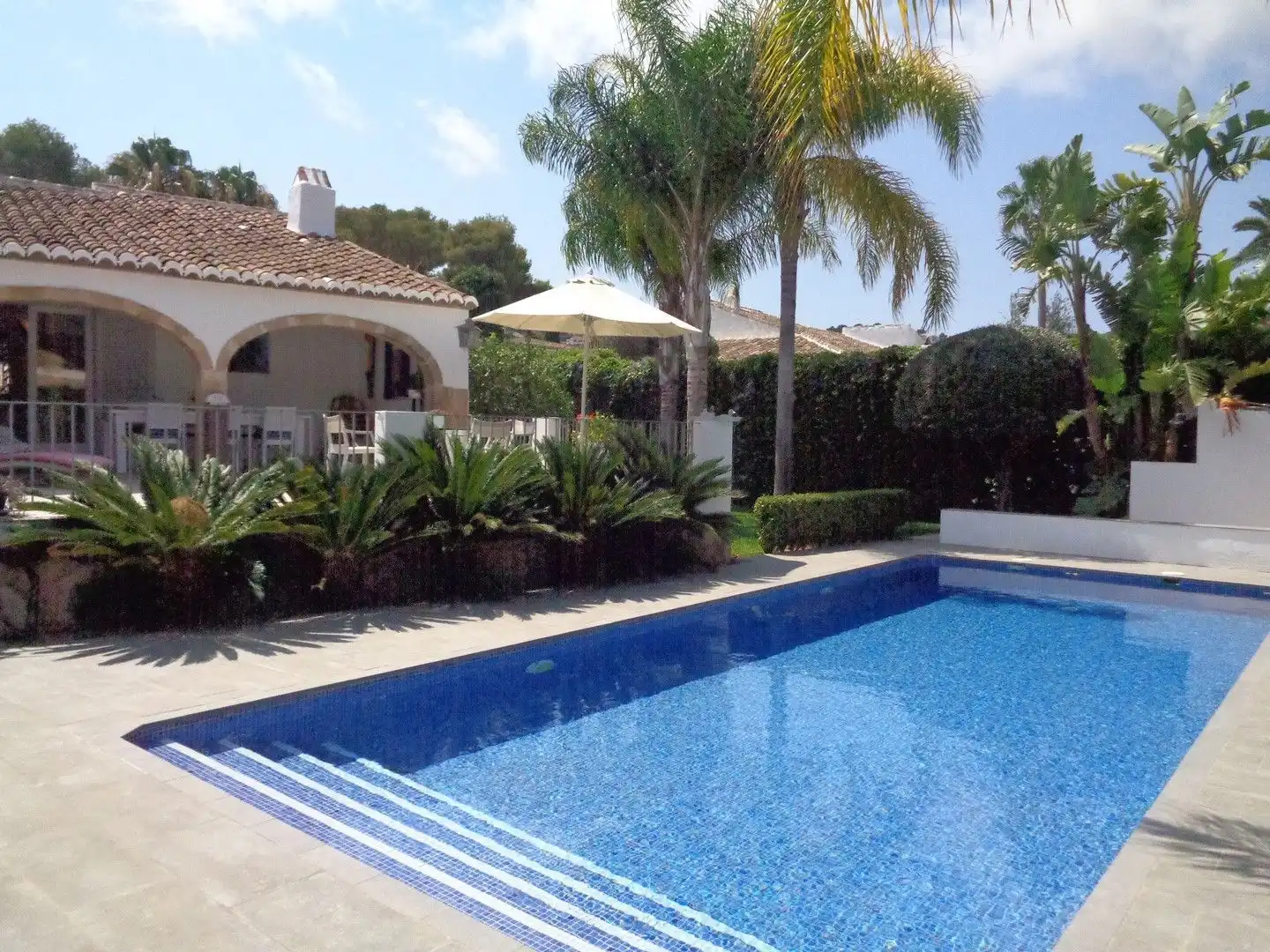 Piscina de Casa o xalet en venda en Jávea / Xàbia amb Aire condicionat, Calefacció i Jardí privat