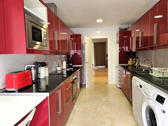 Kitchen of Detached homes for rent in Sotogrande  with Air Conditioner, Private garden and Terrace