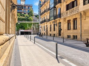 Pis amb balcó en venda a Calle TRIUNFO, CALLE DEL