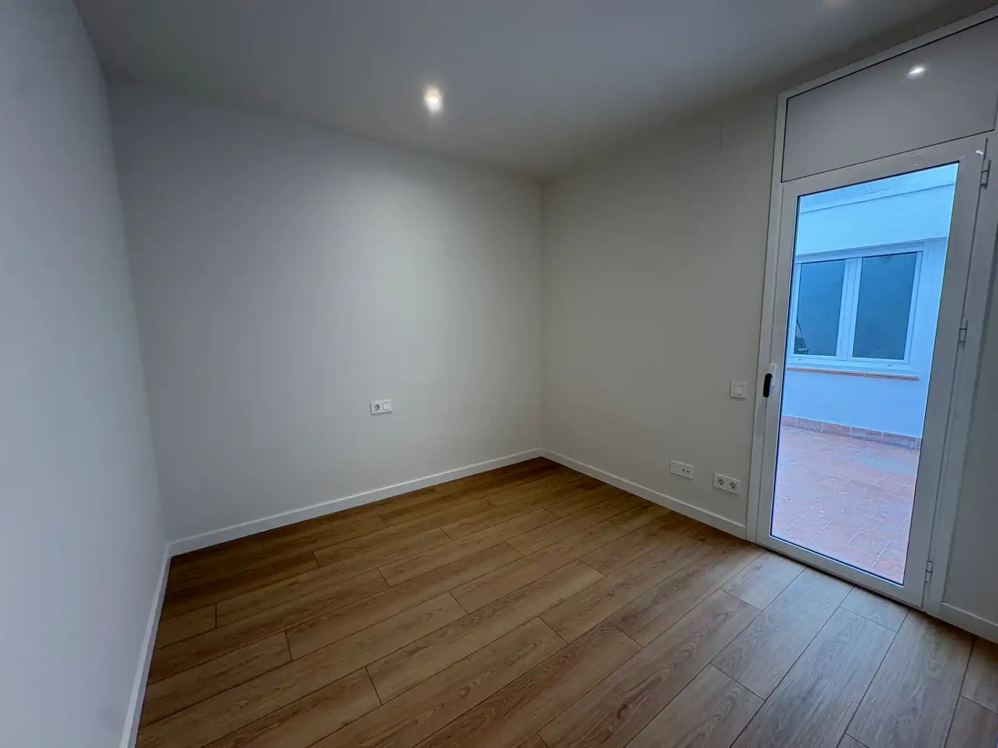 Habitación de Piso en venta en Sabadell con Aire acondicionado, Calefacción y Parquet