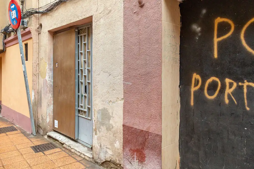 Vista exterior de Local en venda en Zaragoza