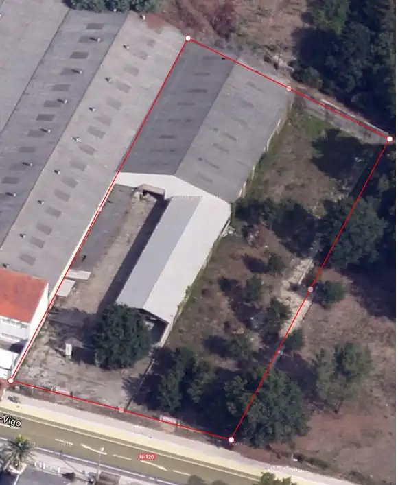 Nau industrial en venda en Ourense Capital 