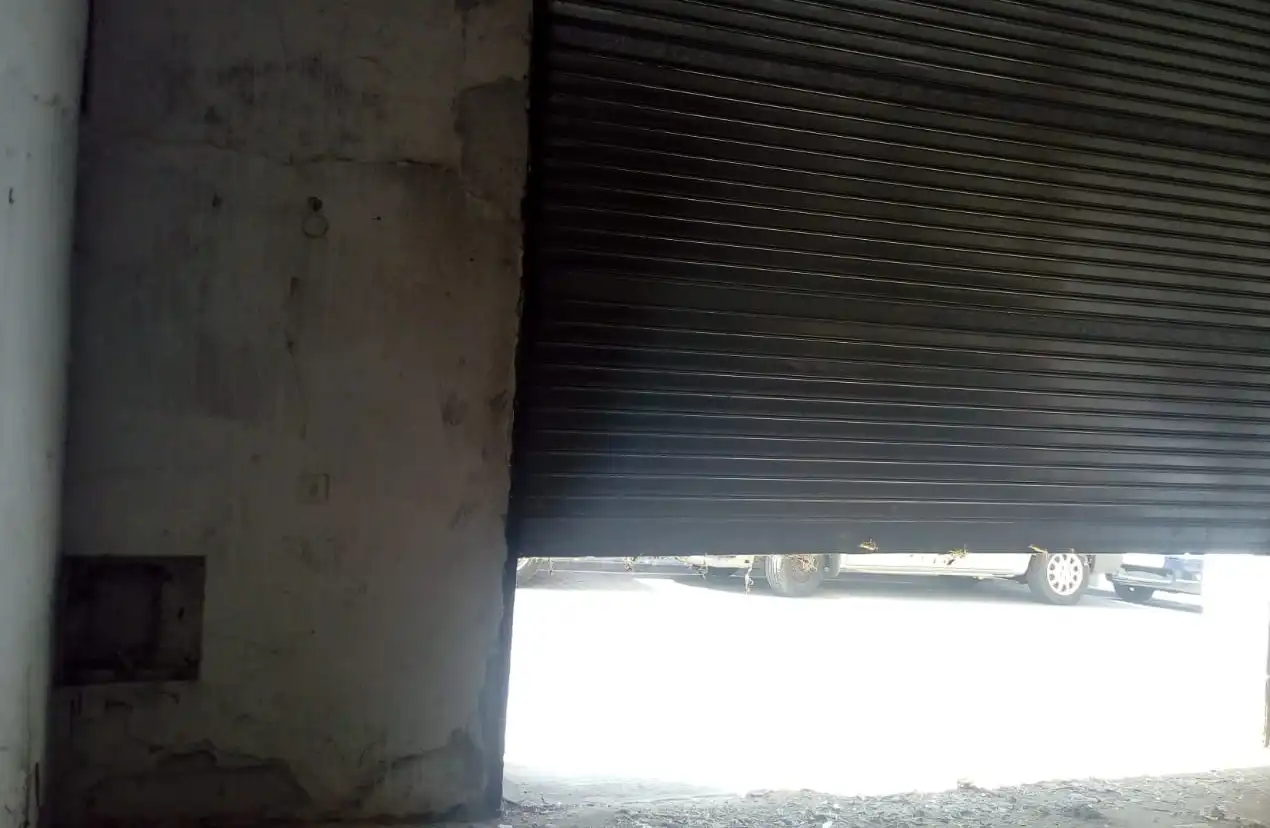 Local comercial en venda a C/ Castelnou, imagen 5
