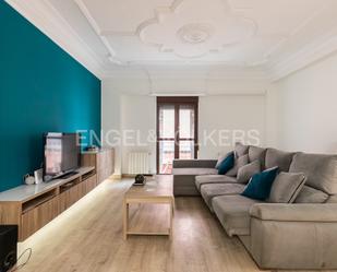 Sala d'estar de Apartament de lloguer en  Valencia Capital amb Aire condicionat, Calefacció i Parquet