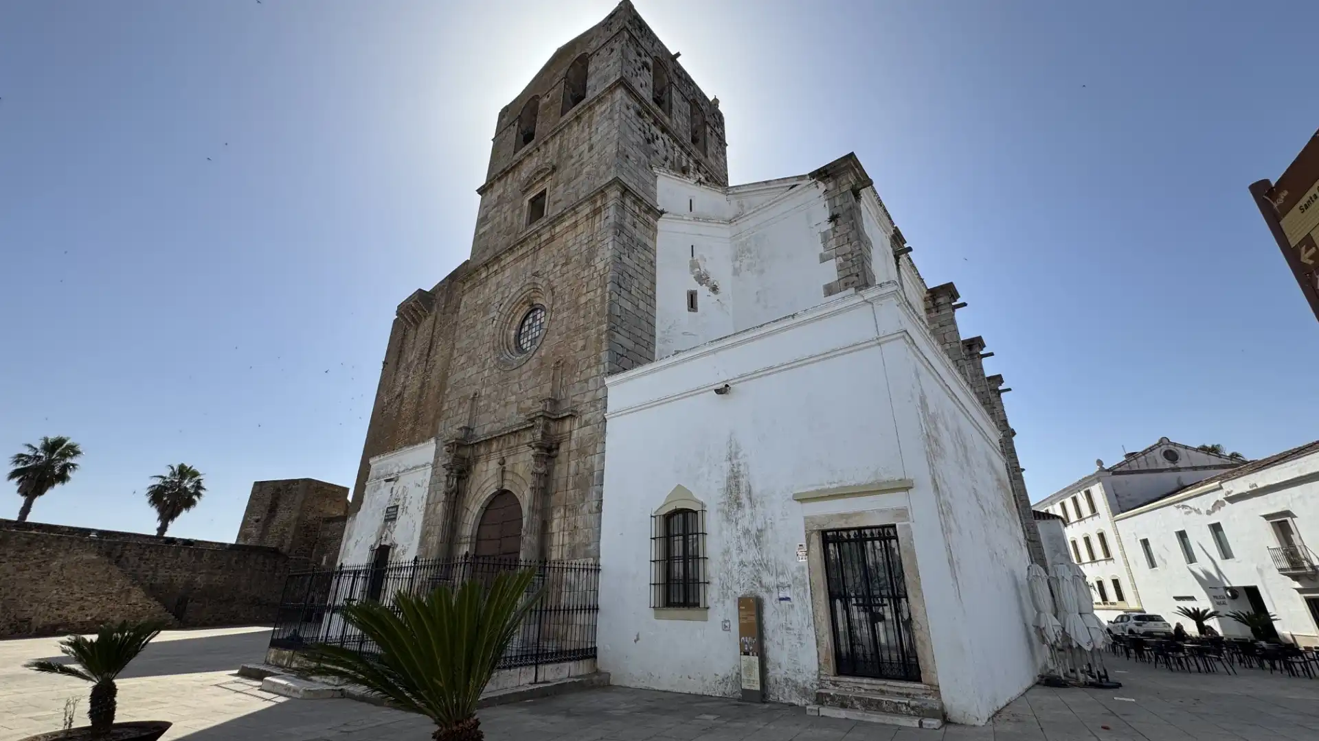 Vista exterior de Casa o chalet en venta en Olivenza