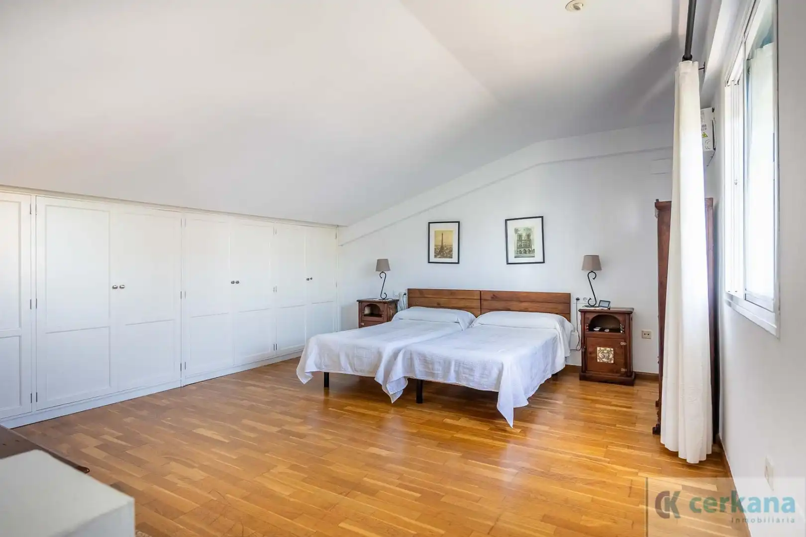 Bedroom of Houses for sale in Espartinas  with Air Conditioner and Storage room