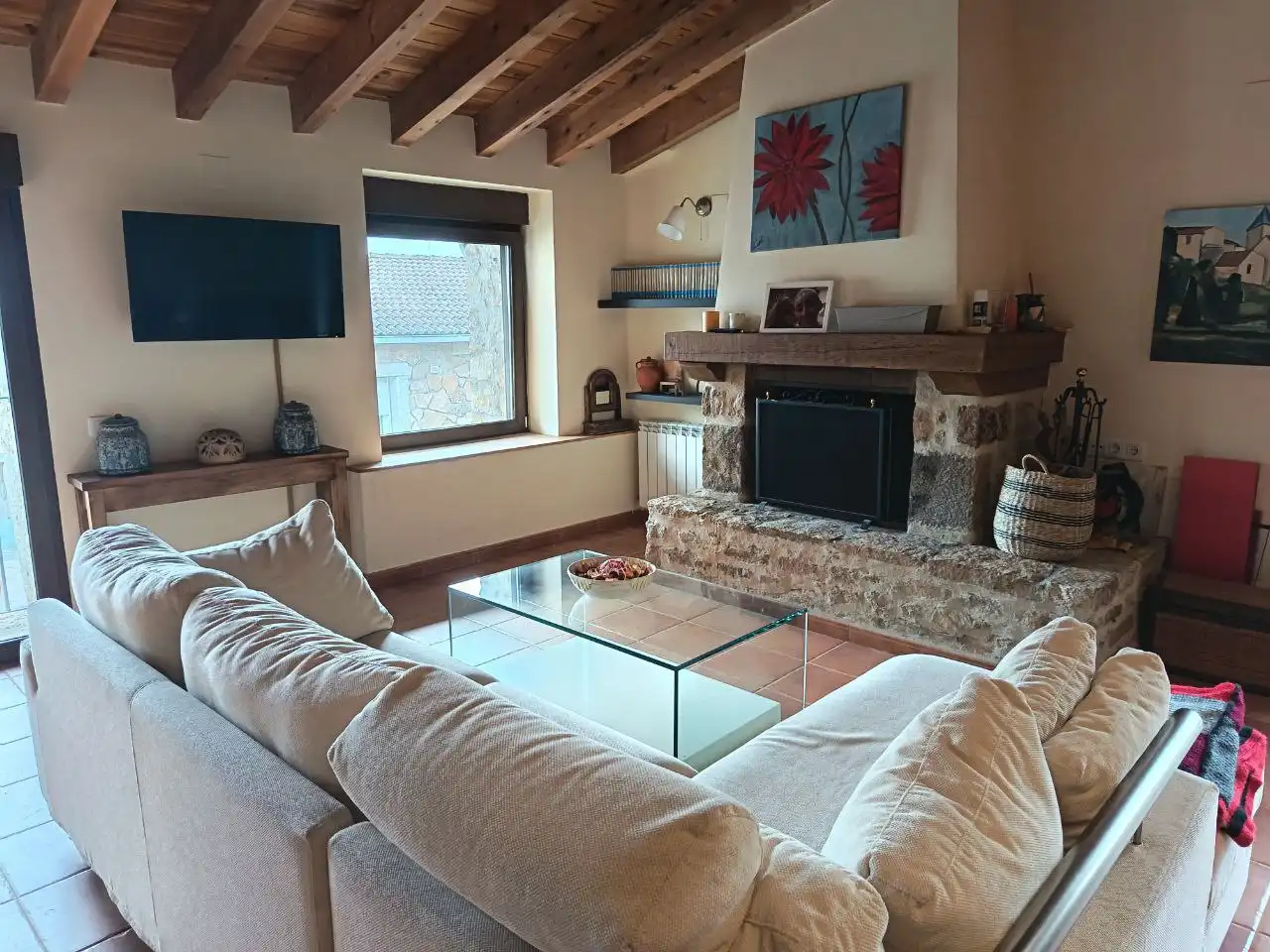 Sala d'estar de Casa o xalet en venda en Solana de Ávila amb Calefacció i Moblat