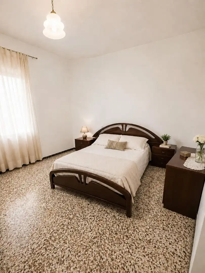 Habitación de Planta baja en venta en Alhama de Murcia con Aire acondicionado, Calefacción y Amueblado