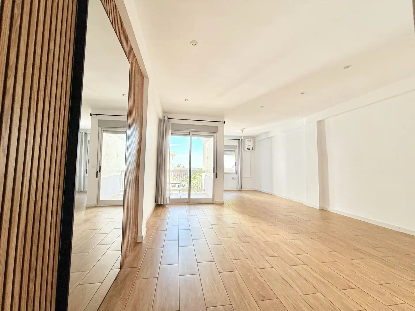 Bedroom of Flat for rent in Ayuntamiento - El Salvador