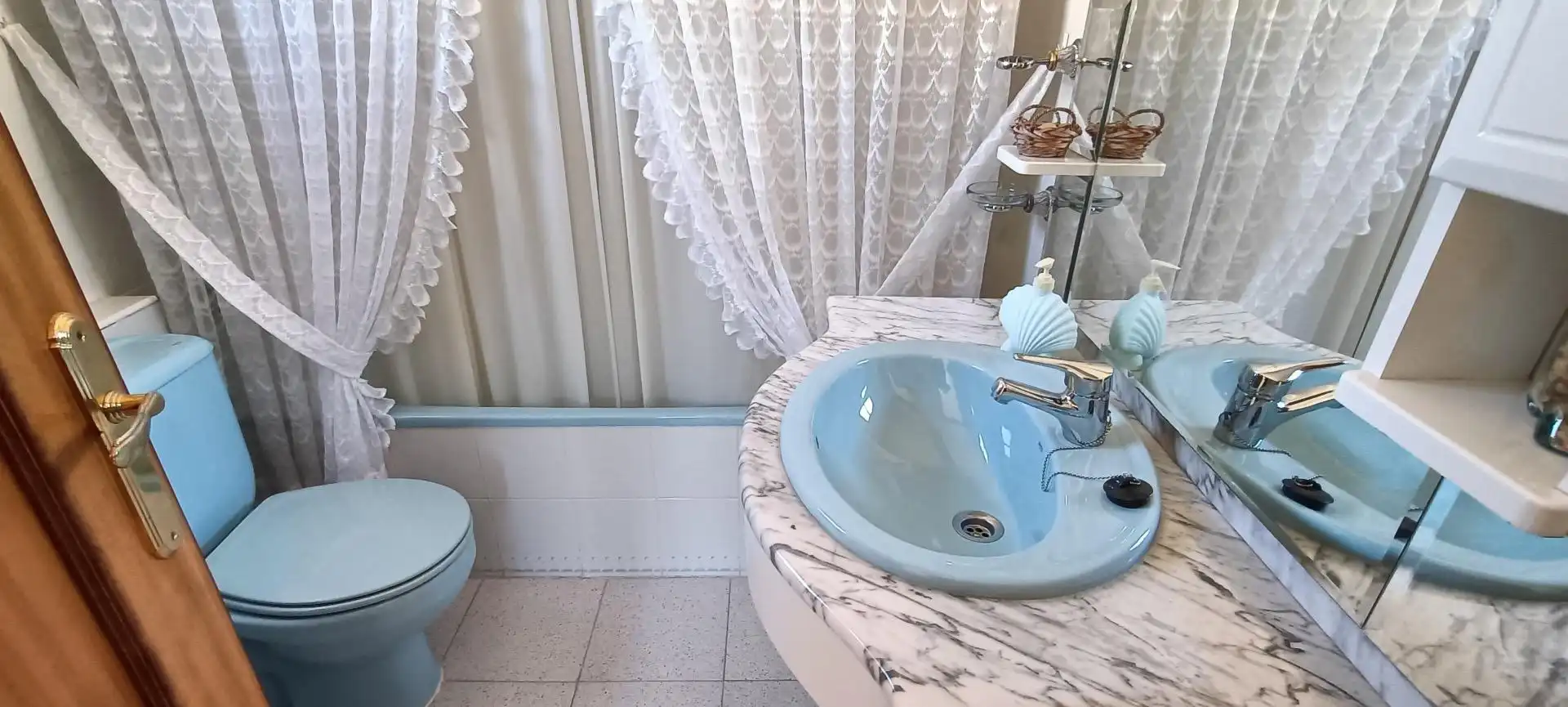 Baño de Casa o chalet en venta en La Nucia con Aire acondicionado, Jardín privado y Terraza