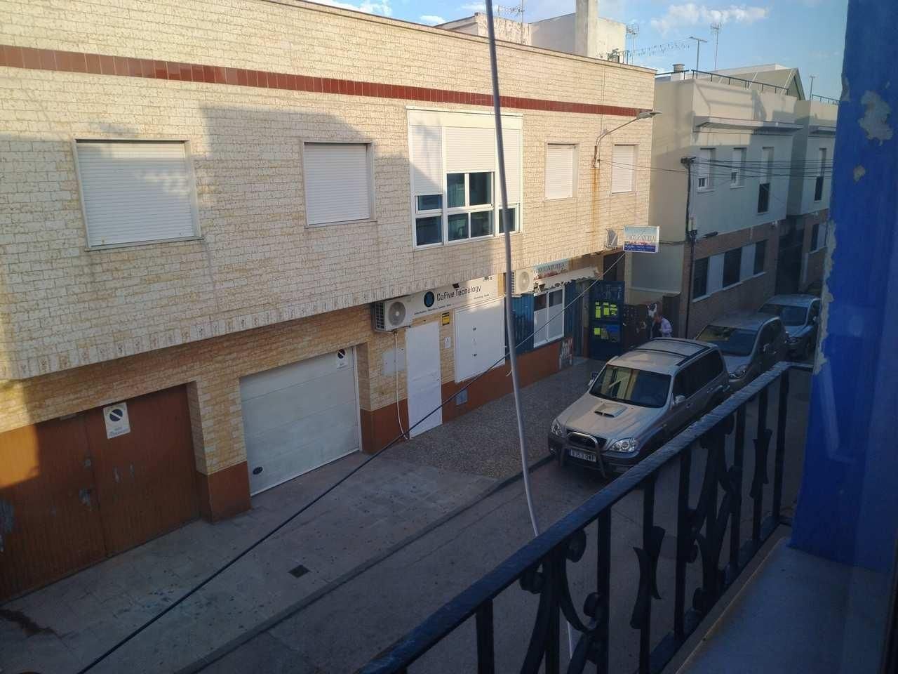 Vista exterior de Casa o xalet en venda en La Línea de la Concepción