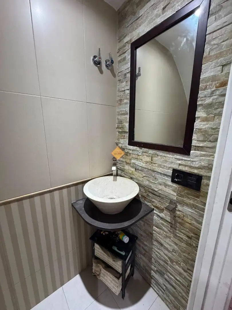 Bathroom of Duplexes for rent in Burjassot  with Air Conditioner and Furnished